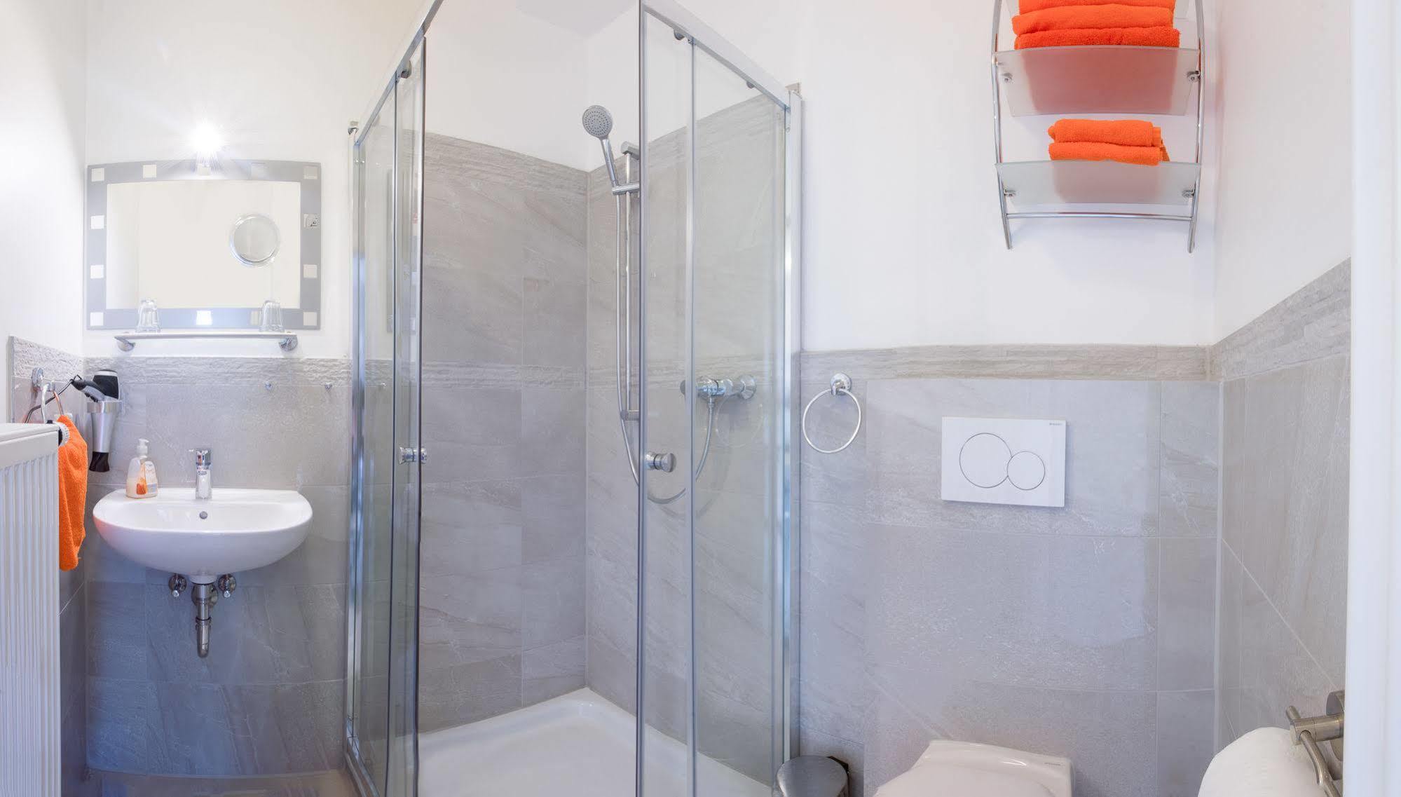 Pension & Appartments Landhaus Bettina フルダ エクステリア 写真
